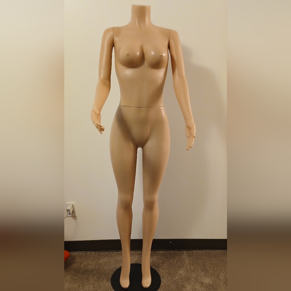 Female full size mannequin 5pc